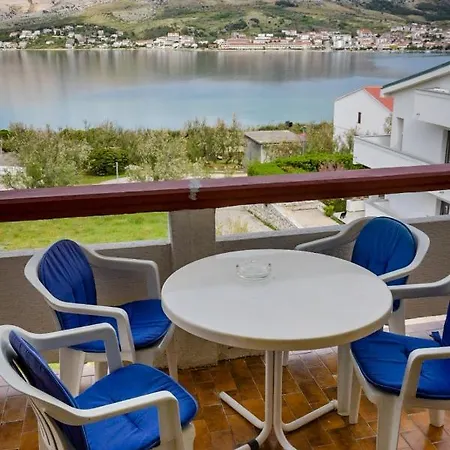 Apartment Pag 532b Pag Town